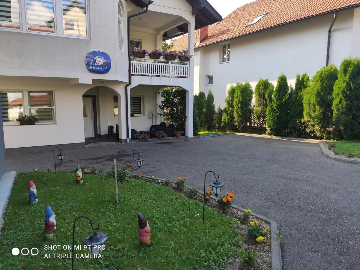 Apartments Airport Inn Dubrave Gornje エクステリア 写真