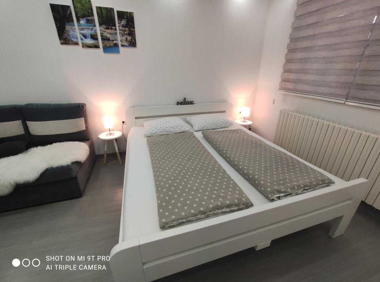 Apartments Airport Inn Dubrave Gornje エクステリア 写真