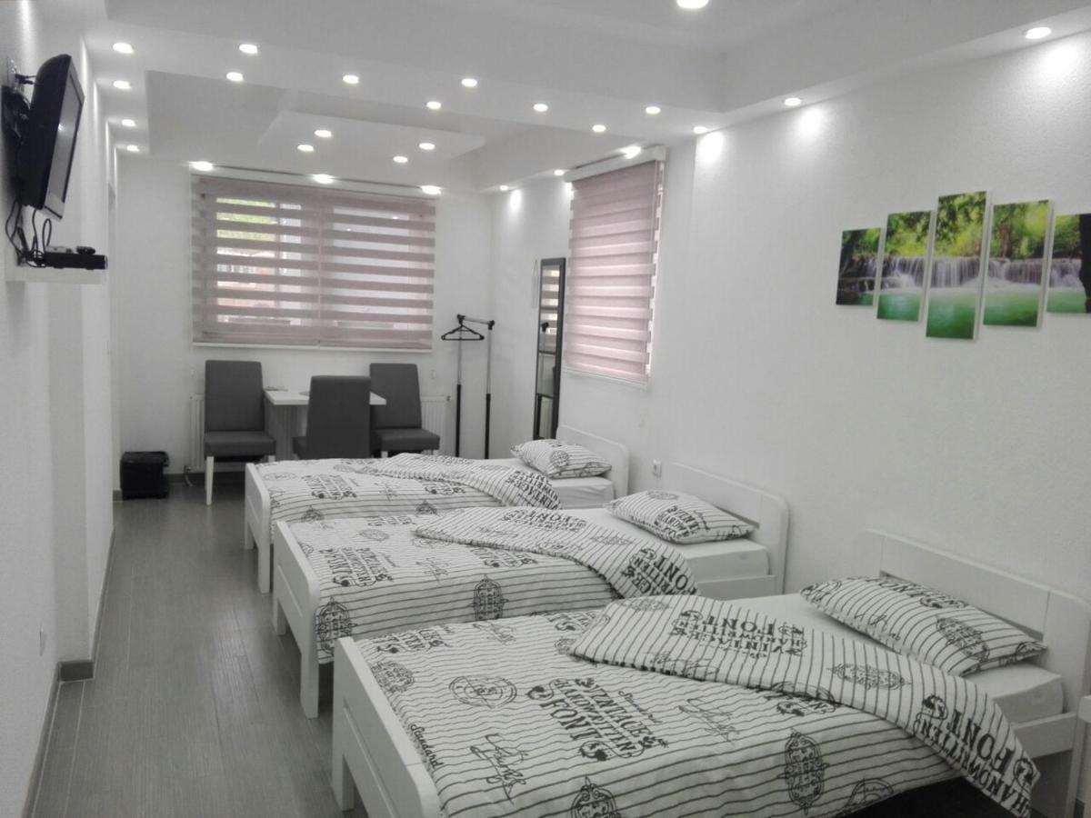 Apartments Airport Inn Dubrave Gornje エクステリア 写真